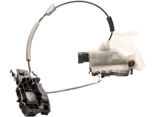 front-left-lock-toyota-proace-van-mdz_-2016-27932696 main image