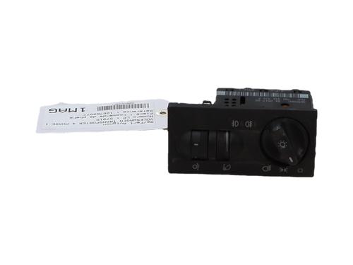 Interruttore luci Interruttore luci VW TRANSPORTER T4 Van (70A, 70H, 7DA, 7DH) 2.5 TDI (102 hp) 37452578 37452578