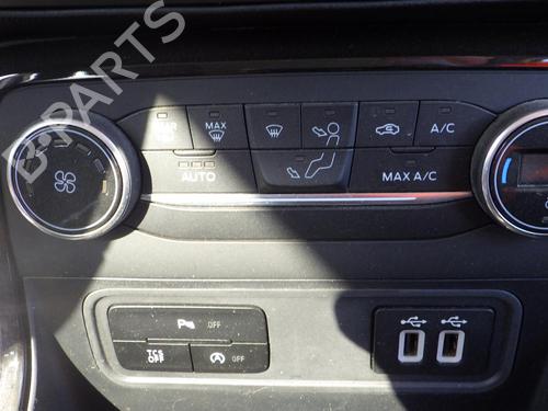 Used Climate control FORD ECOSPORT 1.0 EcoBoost (125 hp) 24539512