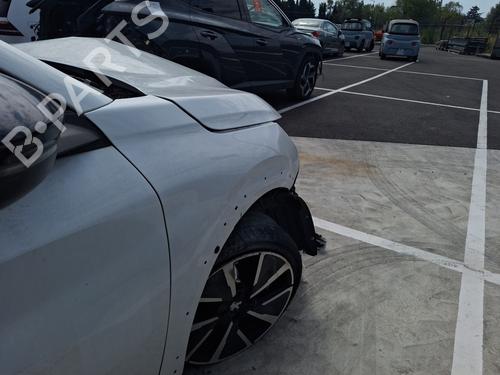 Used Right front fenders PEUGEOT 208 II (UB_, UP_, UW_, UJ_) e-208 (136 hp) 29052636