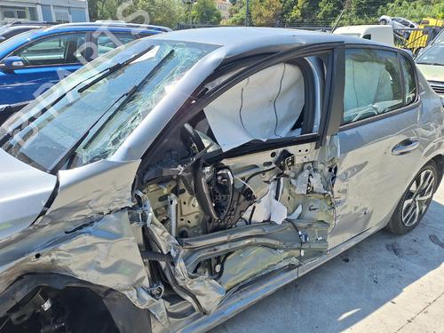Used Parts PEUGEOT 208 II (UB_, UP_, UW_, UJ_) 1.2 PureTech 100 5008847