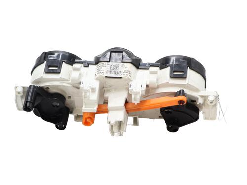 Used Climate control Climate control PEUGEOT 208 I (CA_, CC_) 1.6 HDi (92 hp) 33960278 33960278