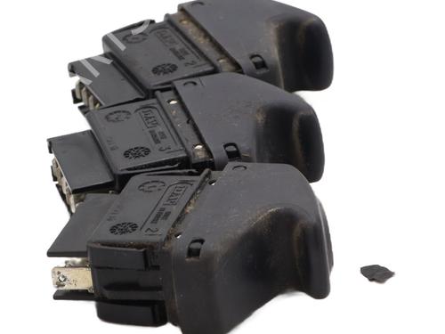 Used Left front window switch Left front window switch RENAULT CLIO I (B/C57_, 5/357_) [1990-1999] 34706157 34706157