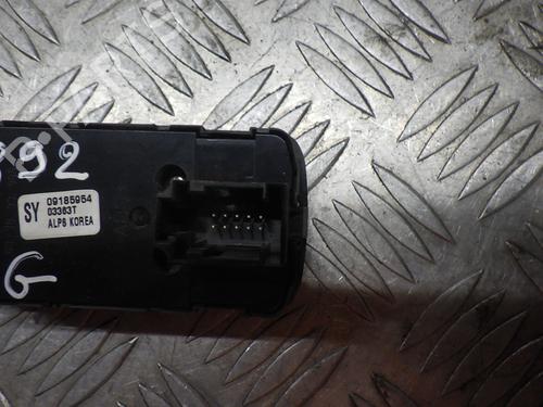 left-front-window-switch-opel-signum-hatchback-z03-2003-2004-2005-2006-2007-2008-24244545 main image