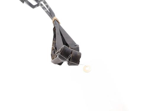 Used Front windshield wiper arm Front windshield wiper arm VW GOLF III Cabriolet (1E7) [1993-1998] 33311130 33311130