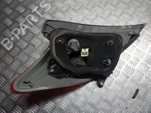 Used Right taillight Right taillight TOYOTA YARIS (_P13_) 1.3 (NSP130_, NSP130) (99 hp) 24251332 24251332