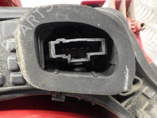 Right taillight PEUGEOT 3008 I MPV (0U_) 1.6 HDi | BP29454718C35