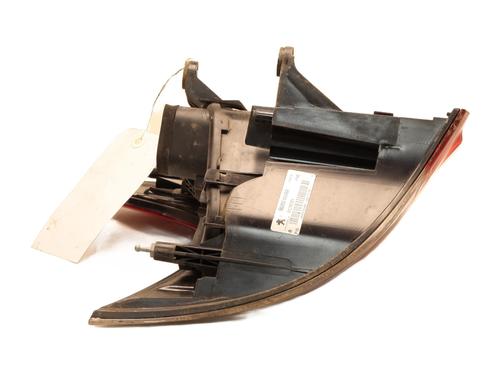 Right taillight PEUGEOT 3008 I MPV (0U_) 1.6 HDi | BP28044477C35 