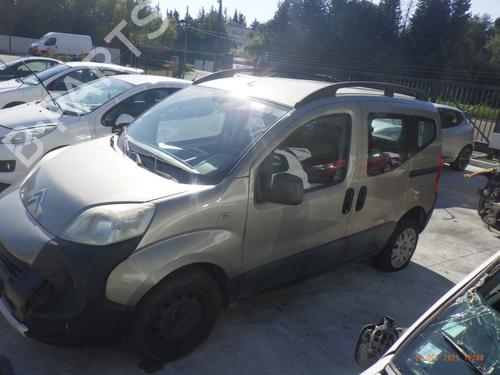 Left front fog light CITROËN NEMO Box Body/MPV (AA_) 1.3 HDi 75 | BP31923785C30 - Image 8