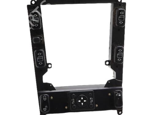 Left front window switch MERCEDES-BENZ M-CLASS (W163) ML 270 CDI (163.113) | BP36097259I27 - Image 2