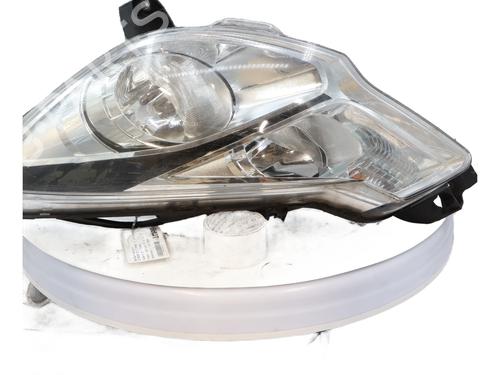 Used Left headlight CITROËN C3 II (SC_) 1.4 HDi 70 (SC8HZC, SC8HR0, SC8HP4) (68 hp) 31025398
