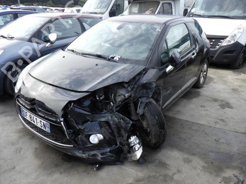 Right front fog light CITROËN DS3 (SA_) 1.6 VTi 120 | BP24245369C31 - Image 4
