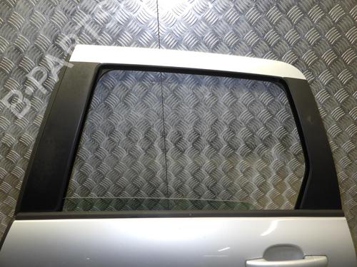 Used Left rear door Left rear door 24248671 24248671