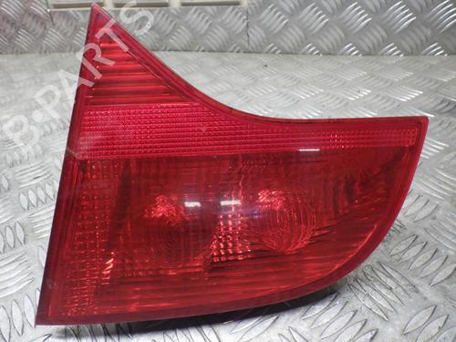 Piloto derecho del maletero AUDI A4 B7 Avant (8ED) 1.9 TDI (116 hp) 24244950
