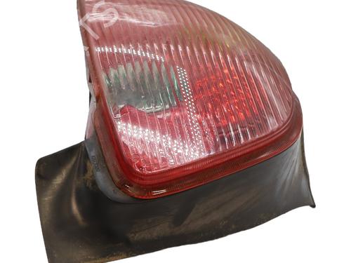 Left taillight PEUGEOT 206 Hatchback (2A/C) 1.4 HDi eco 70 | BP31623950C34