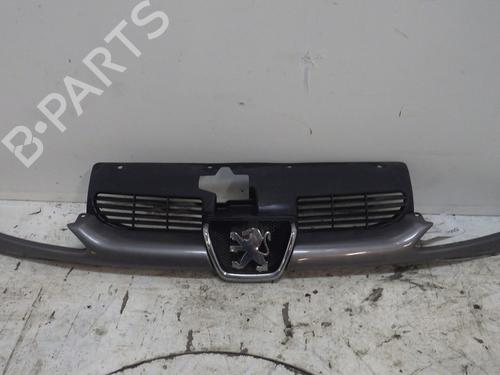 Grill PEUGEOT 206 Hatchback (2A/C) 2.0 HDI 90 (90 hp) 26000898