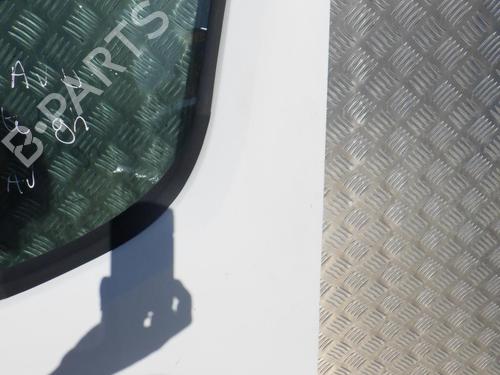 Used Left front door Left front door 24245617 24245617
