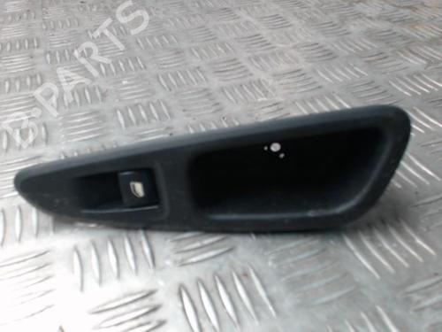 Used Right rear window switch PEUGEOT 308 I (4A_, 4C_) 1.6 HDi (109 hp) 24252266