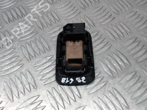 left-rear-window-switch-porsche-cayenne-9pa-2002-2003-2004-2005-2006-2007-2008-2009-2010-24249434 main image