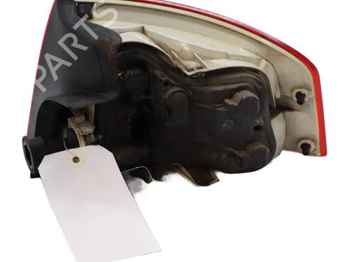 left-taillight-audi-a4-b7-8ec-2004-2005-2006-2007-2008-2009-33017312 main image