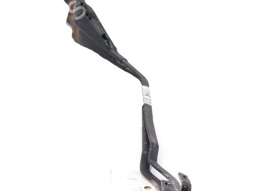 Used Front windshield wiper arm Front windshield wiper arm 38461294 38461294