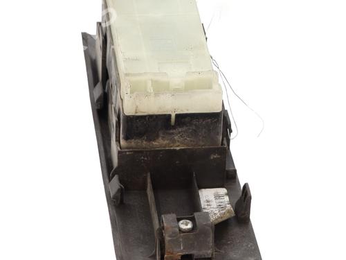 Left front window switch NISSAN NAVARA NP300 (D40) 2.5 dCi 4WD | BP31944667I27