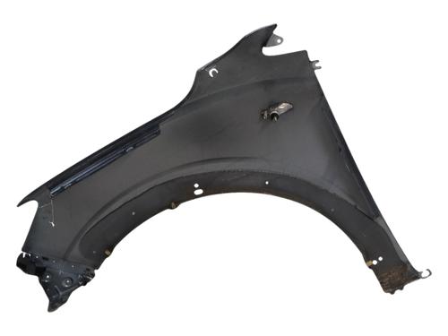 Used Right front fenders Right front fenders 38423832 38423832