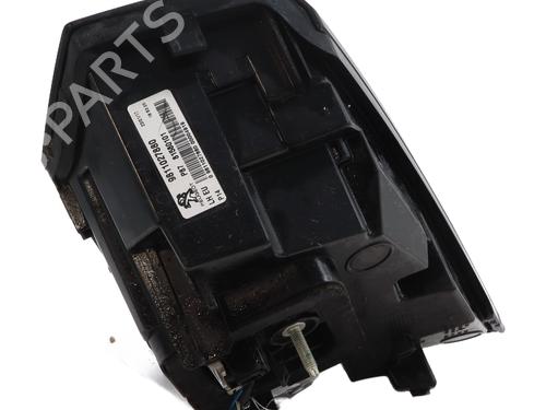 Used Left tailgate light Left tailgate light PEUGEOT 5008 II (MC_, MJ_, MR_, M4_) 1.6 BlueHDi 120 (MCBHZH, MCBHZW) (120 hp) 33737484 33737484