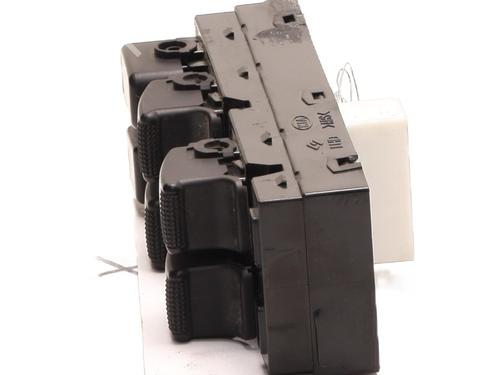 Left front window switch KIA SORENTO I (JC) 2.5 CRDi | BP27574941I27 - Image 5