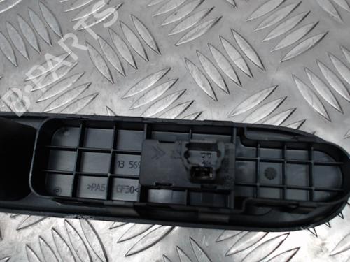 Right front window switch PEUGEOT 307 Break (3E) 2.0 HDi 135 | BP24252563I26 - Image 2