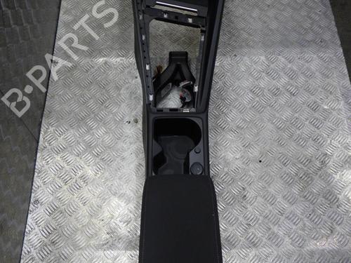Middle console VW GOLF VIII (CD1, DA1) 2.0 TDI GTD | BP24251251I22 - Image 4