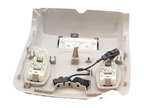 Interior roof light RENAULT MEGANE IV Hatchback (B9A/M/N_) 1.6 dCi 130 (B9A4) | BP33453571I8 - Image 4