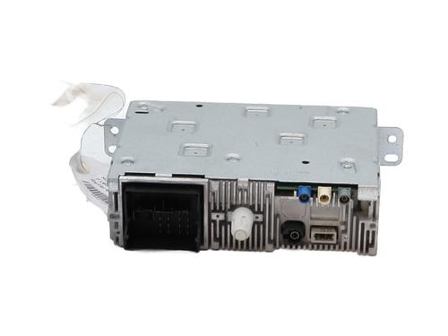 Radio PEUGEOT 2008 I (CU_) 1.2 THP 110 / PureTech 110 | BP32210379E6