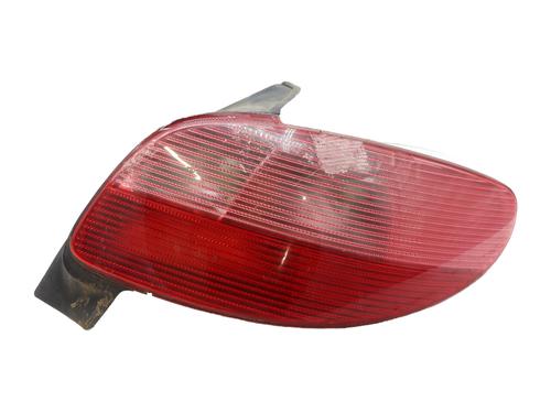 Used Right taillight PEUGEOT 206 Hatchback (2A/C) 1.9 D (69 hp) 31803931
