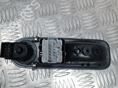 Used Left front window switch Left front window switch RENAULT TWINGO II (CN0_) 1.2 16V (CN0K, CN0V, CN0A) (76 hp) 24249608 24249608