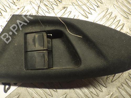 Used Left front window switch PEUGEOT 108 1.0 VTi (69 hp) 24246380