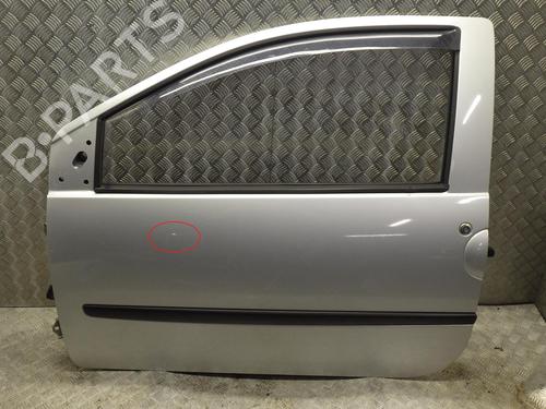 Used Left front door RENAULT TWINGO II (CN0_) 1.2 (CN0D) (58 hp) 24248353
