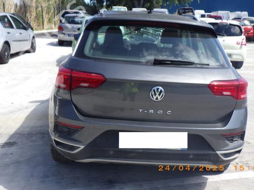 Używane Klamka zewnętrzna drzwi przednich prawych VW T-ROC (A11, D11) 1.0 TSI (116 hp) 29141985
