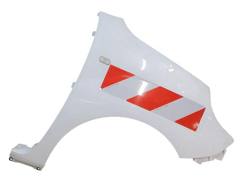 Used Right front fenders Right front fenders 38678359 38678359