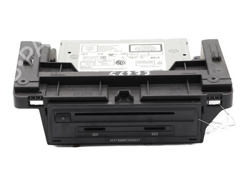 Radio SEAT LEON (5F1) 1.5 TSI 5F0035877