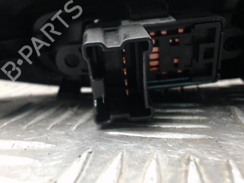 Used Right rear window switch NISSAN JUKE (F15) 1.5 dCi (110 hp) 24252797
