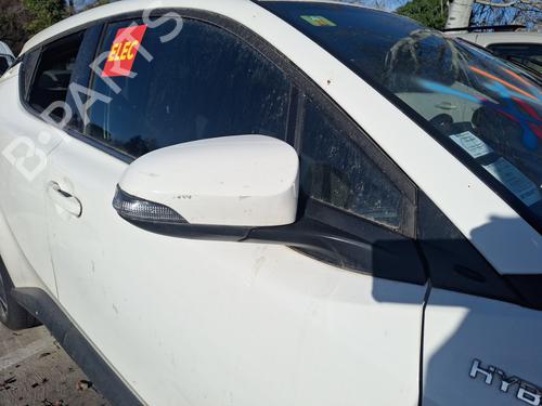 right-mirror-toyota-c-hr-_x1_-2016-31051849 main image