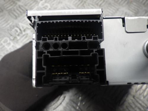 radio-renault-twingo-iii-bcm_-bca_-2014-24250777 main image