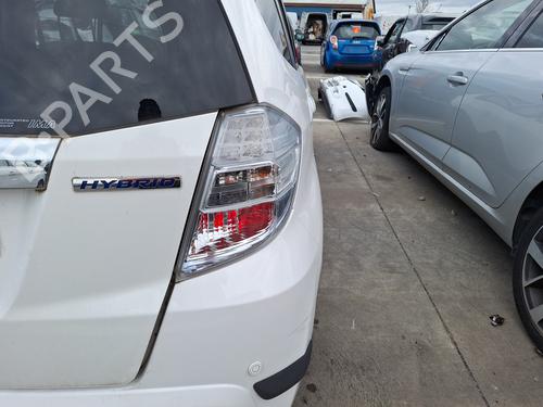Feu arrière droit HONDA JAZZ III (GE_, GG_, GP_, ZA_) 1.3 HYBRID (GP1) (102 hp) 31707529