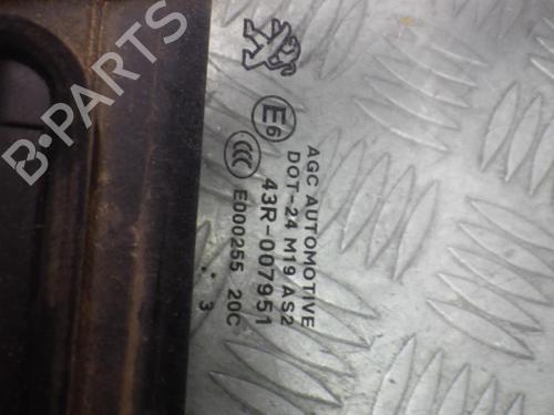 Front right quarter glass PEUGEOT 208 I (CA_, CC_) 1.6 HDi | BP24248437C112
