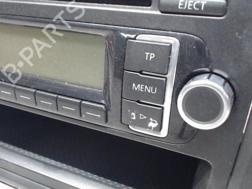 Used Radio Radio VW GOLF VI (5K1) 1.4 TSI (122 hp) 24247398 24247398