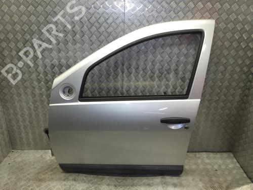 Used Left front door DACIA SANDERO 1.5 dCi (68 hp) 24250903