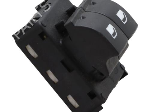 switch-citroen-c4-cactus-2014-38924144 main image