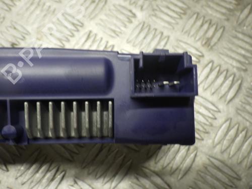 tailgate-lift-support-audi-a4-b8-avant-8k5-2007-2008-2009-2010-2011-2012-2013-2014-2015-2016-2017-24245091 main image