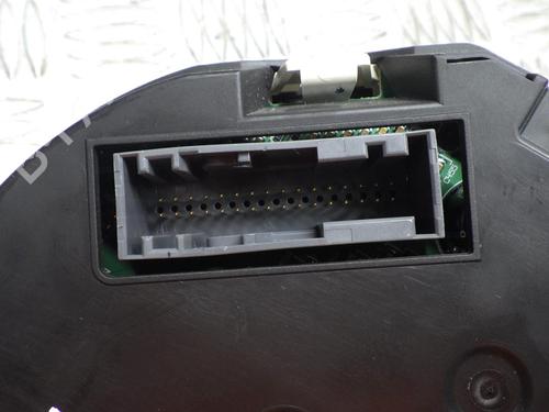 Used Instrument cluster Instrument cluster 39468746 39468746